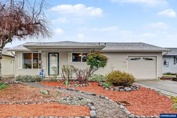 2160  Santiam Dr, Woodburn, OR 97071