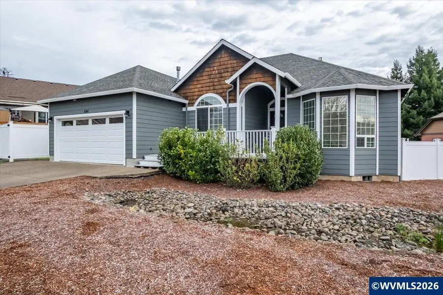 684 NW Jasper St, Dallas, OR 97338 - #3