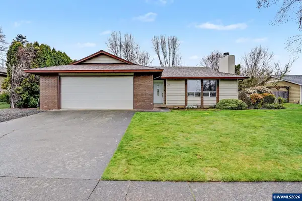 411 SW 9th St, Sublimity, OR 97385