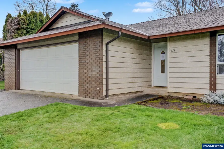 411 SW 9th St, Sublimity, OR 97385 - #3