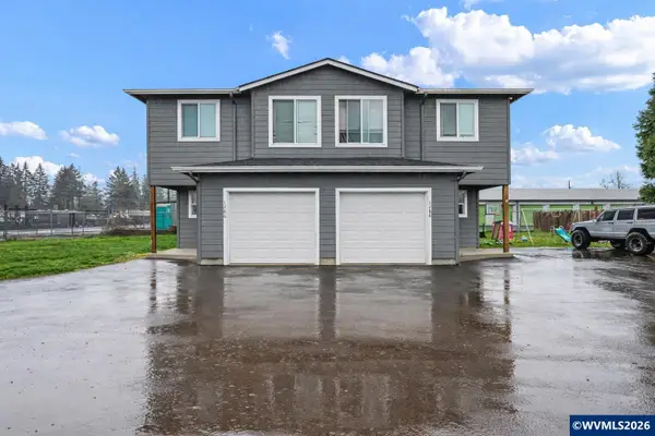 1288  44th Av, Sweet Home, OR 97386