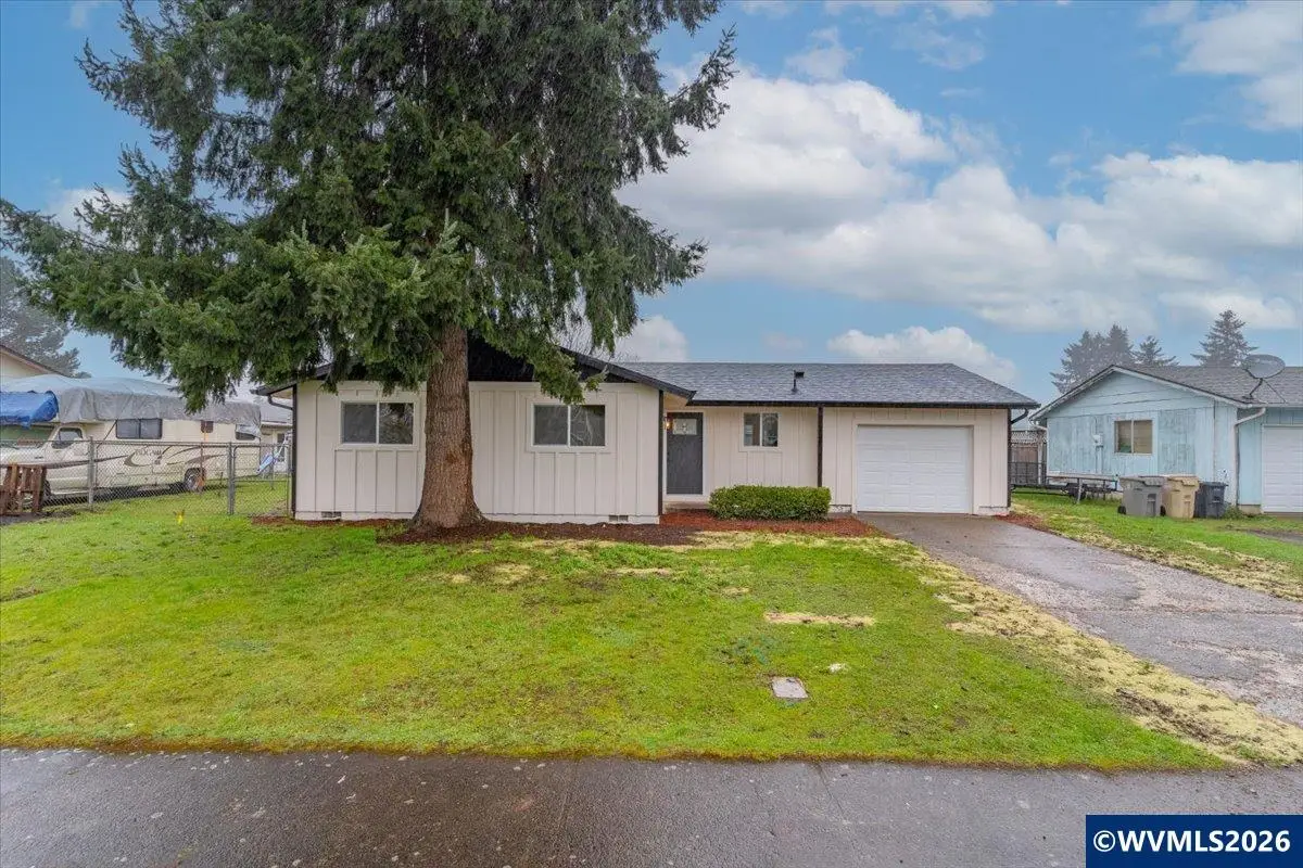 2440 S 2nd St, Lebanon, OR 97355 - #1