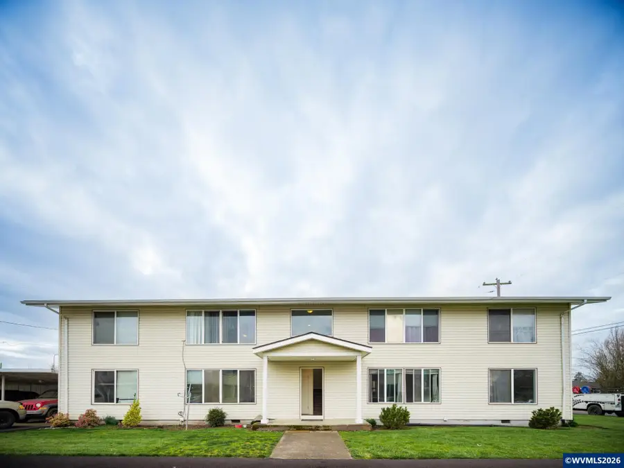 910 SE 18th Av, Albany, OR 97322 - #2