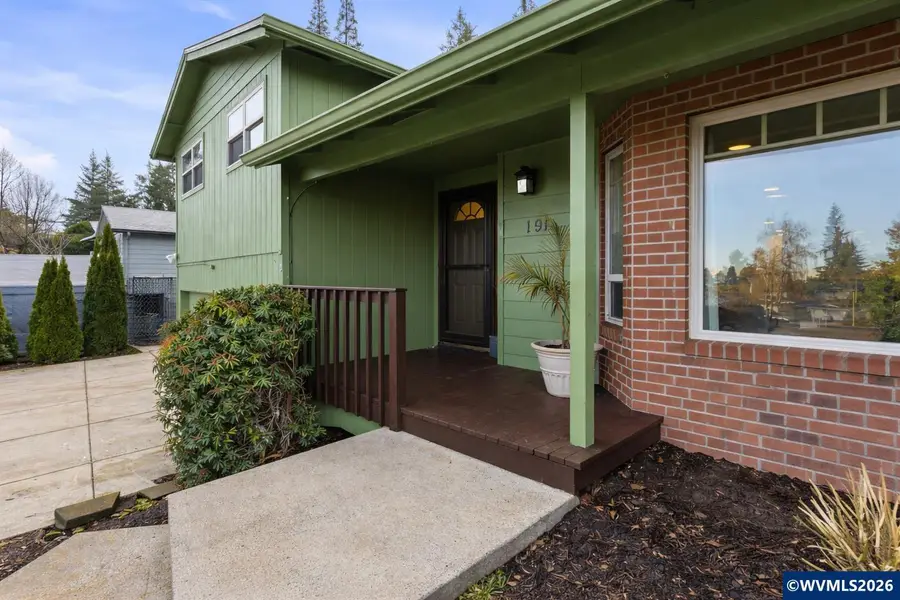 190  Kashmir St SE, Salem, OR 97306 - #2