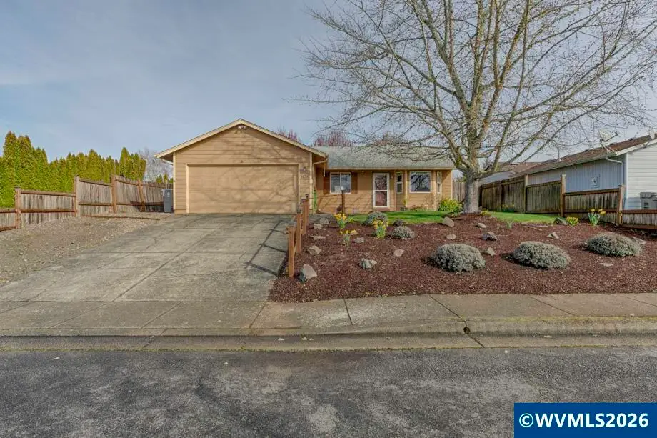 1636 SE Jonathan Av, Dallas, OR 97338 - #1