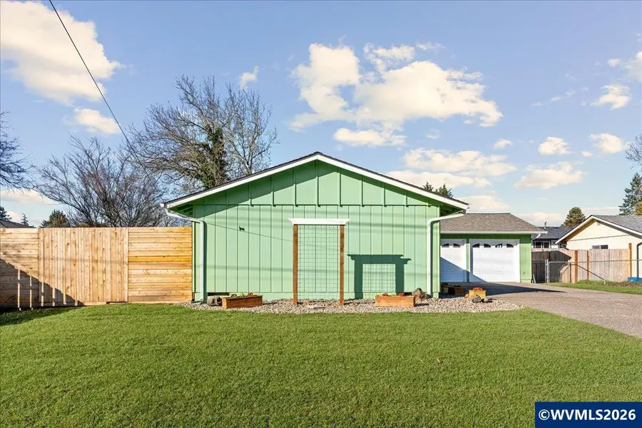 395  Stark St N, Salem, OR 97303 - #2