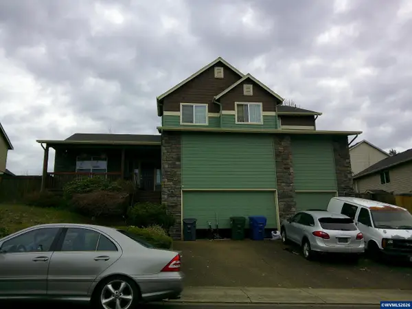2814  Hoover Av NW, Salem, OR 97304