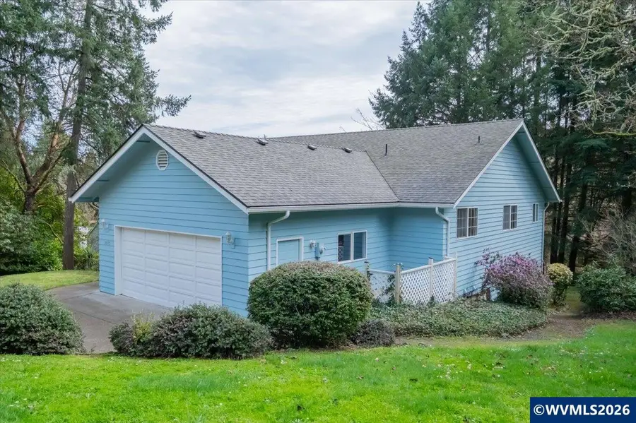 1075 NW Charlemagne Pl, Corvallis, OR 97330 - #2