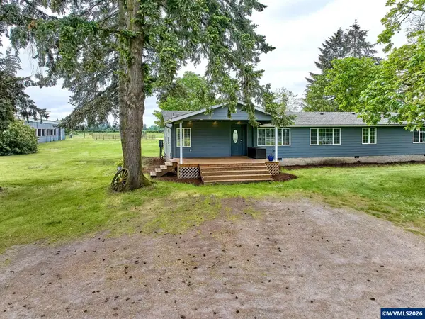 12175 W Stayton Rd, Aumsville, OR 97325