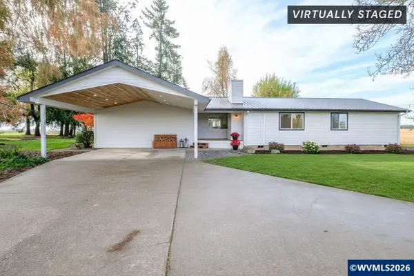 10471  Wagon Rd NE, Mt Angel, OR 97362