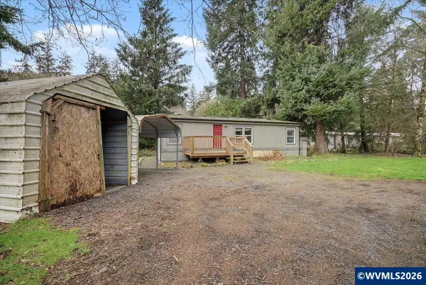 42 N Trout Ln, Otis, OR 97368