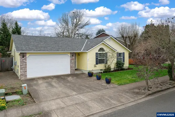 1830  Plateau St NE, Salem, OR 97305