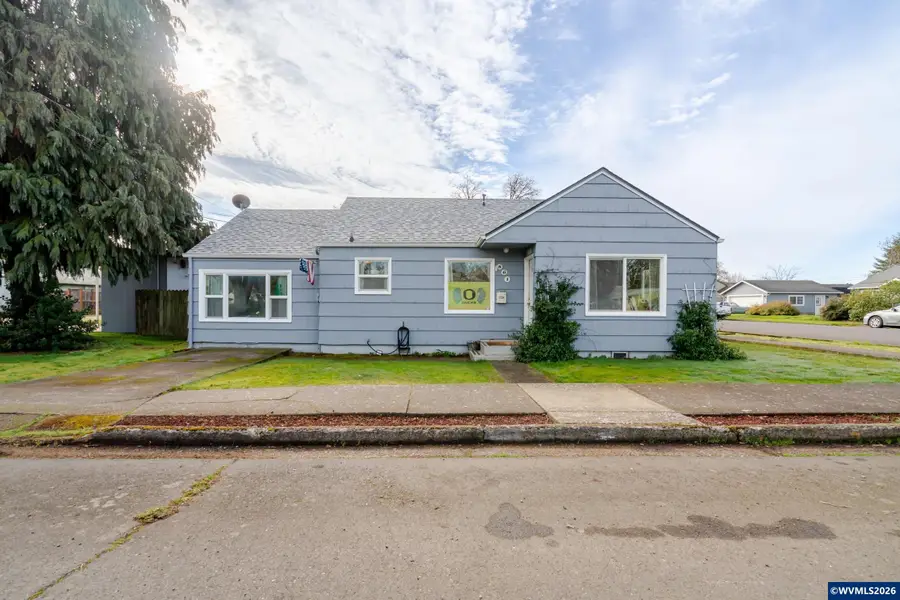861 W 10th St, Junction City, OR 97448 - #2