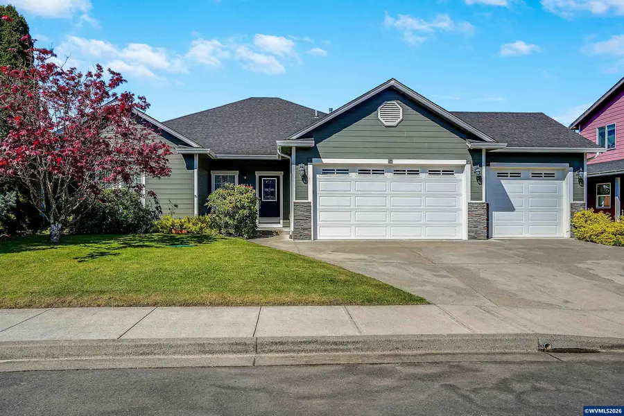 1231 SW 3rd Av, Mill City, OR 97360 - #3