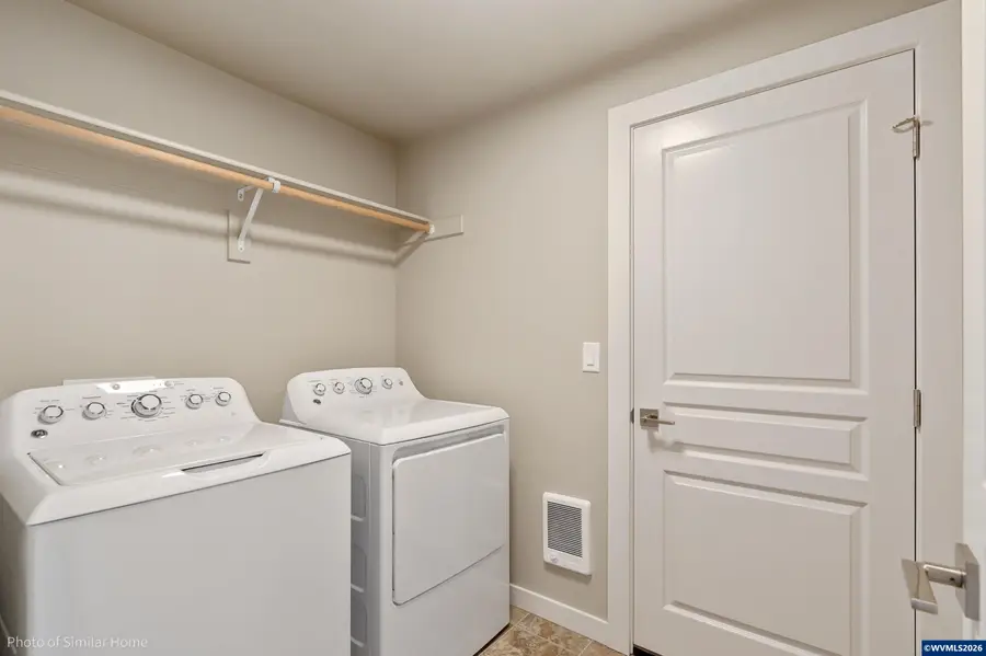 4672 SE Harrier St, Albany, OR 97322 - #2