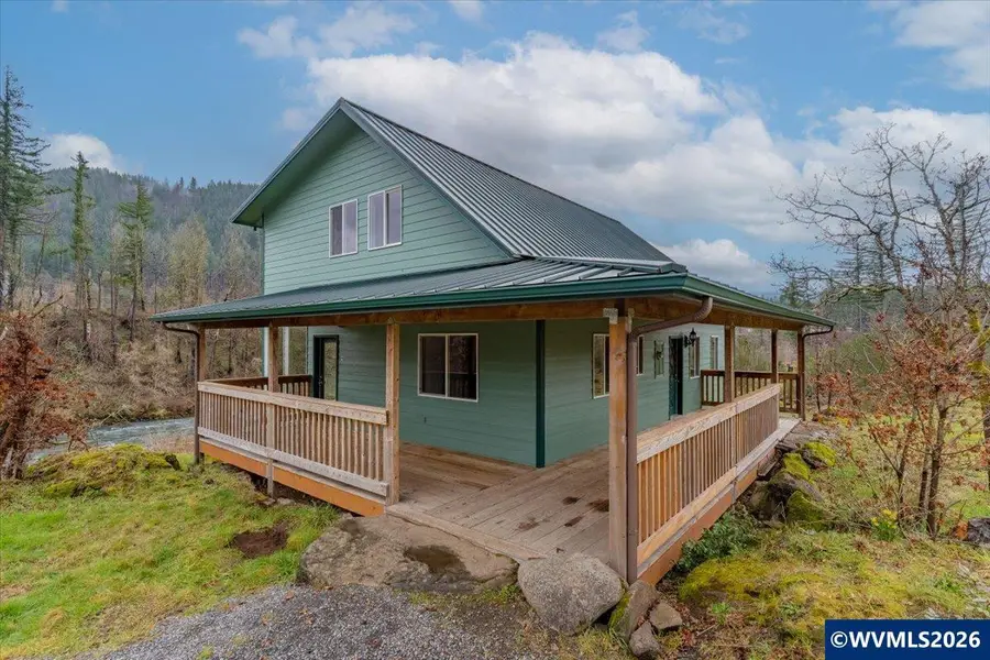 33910  Railroad Av SE, Gates, OR 97346 - #3