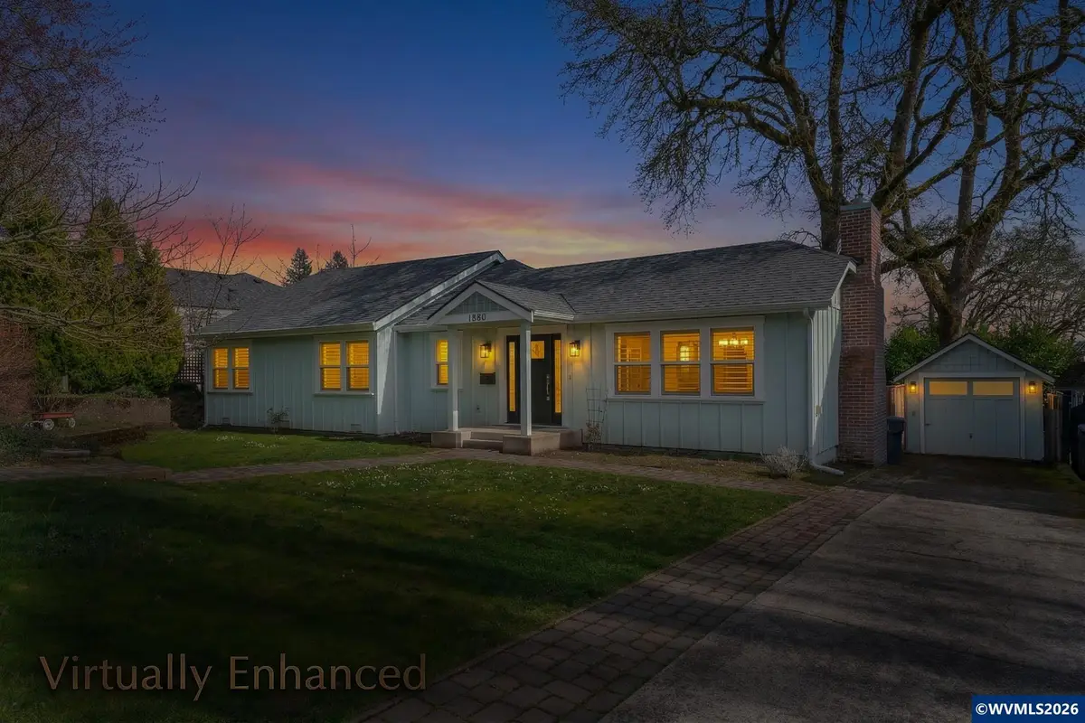 1880  Fairmount Av S, Salem, OR 97302 - #1