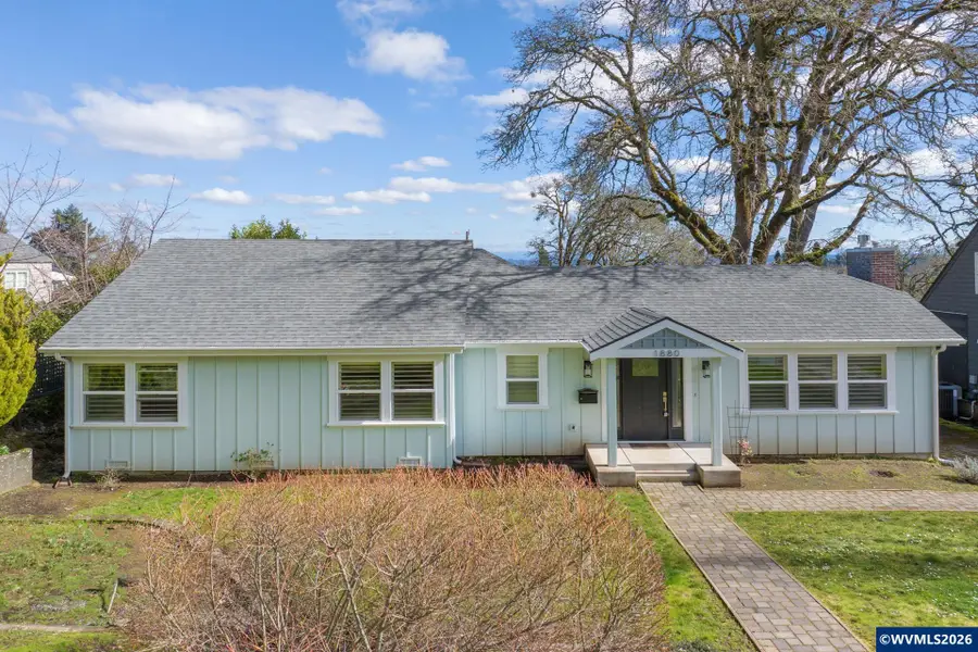 1880  Fairmount Av S, Salem, OR 97302 - #2