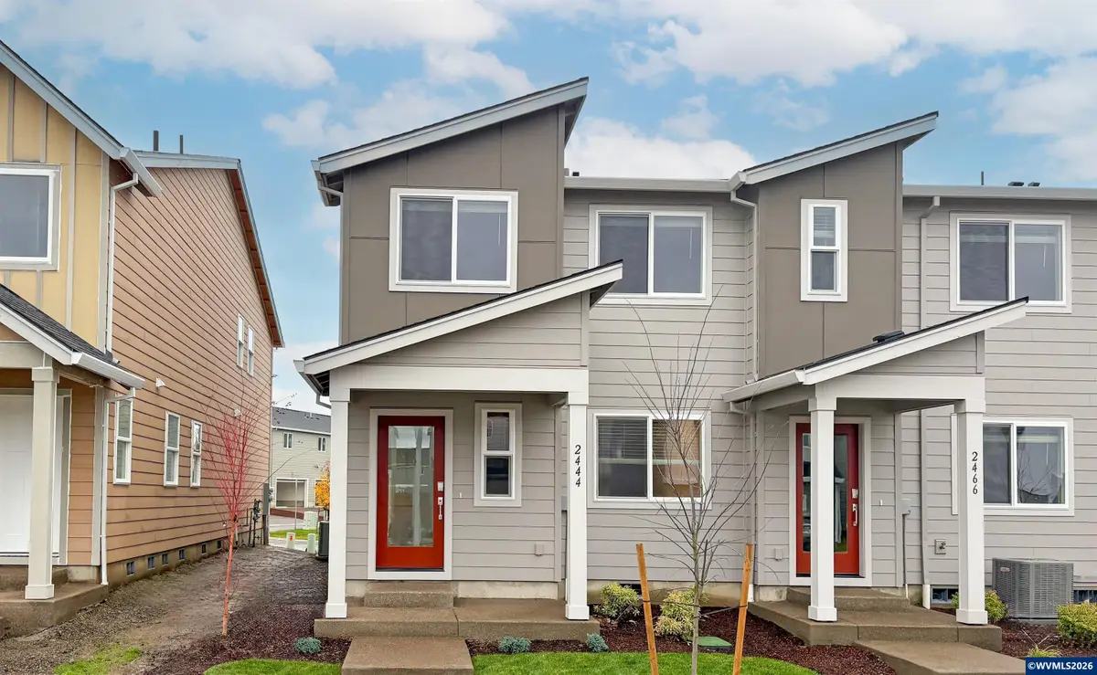 892  Sifuentez Ct, Woodburn, OR 97071 - #1