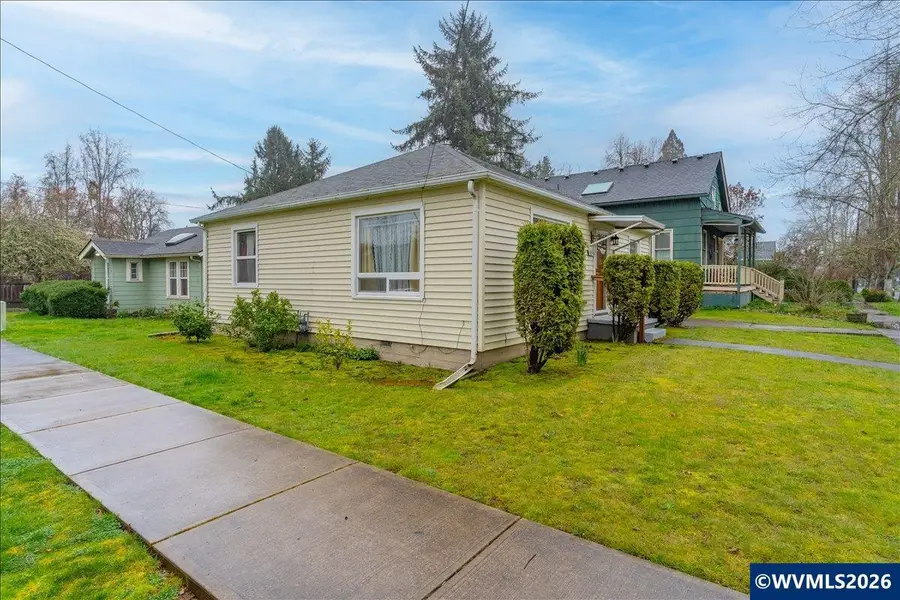 1090  15th St, Salem, OR 97301 - #3