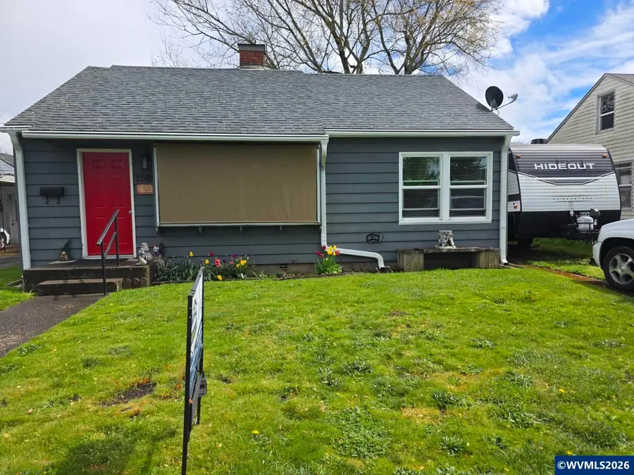 1585  Park Dr, Lebanon, OR 97355 - #3