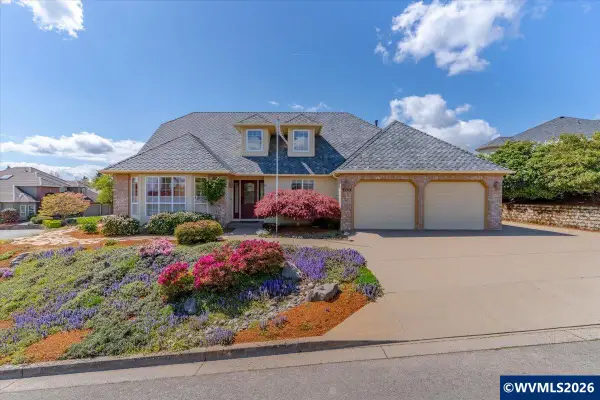 1764  Whitney Dr NW, Salem, OR 97304