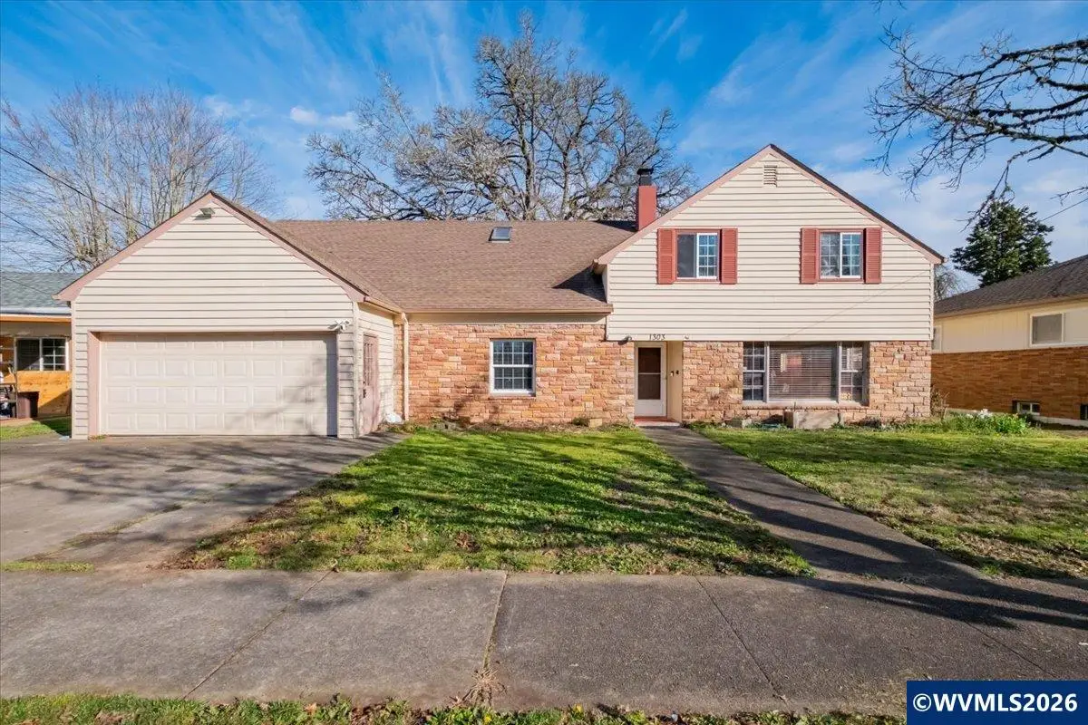 1303  10Th Av SW, Albany, OR 97321 - #1