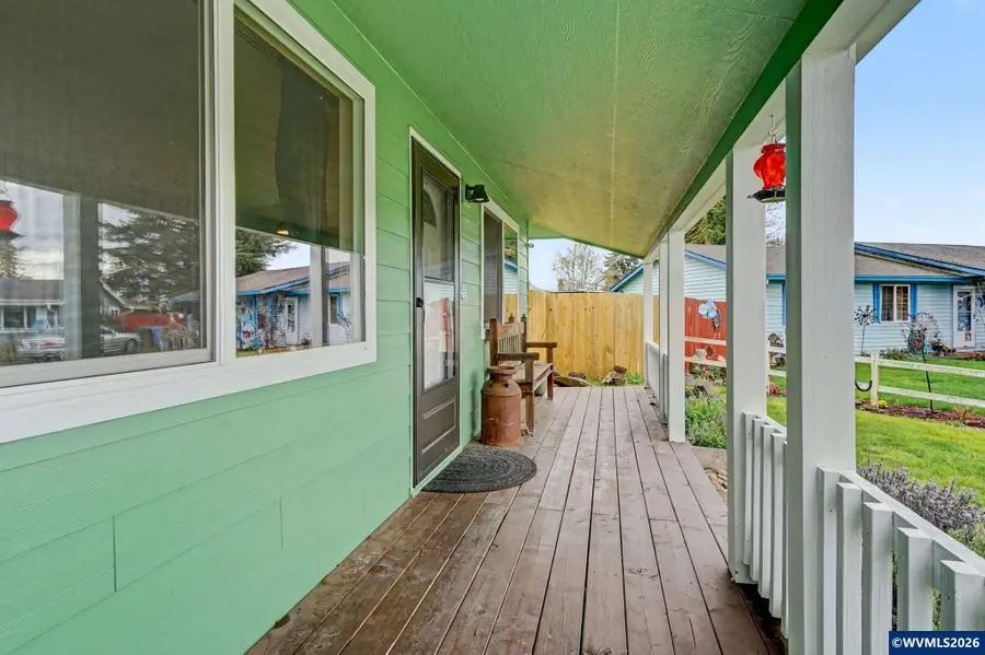 651  Loree Pl, Jefferson, OR 97352 - #3