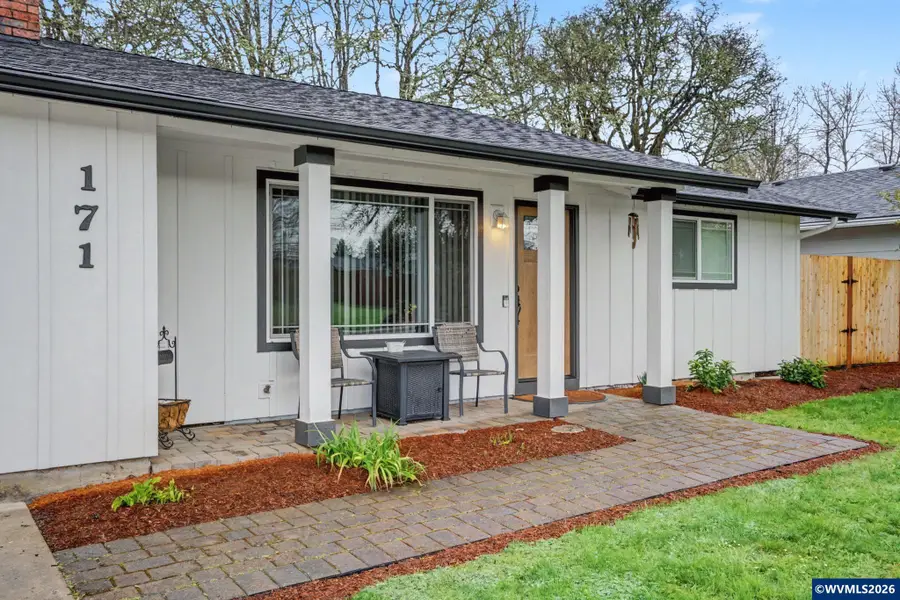 171 NW Douglas St, Dallas, OR 97338 - #3