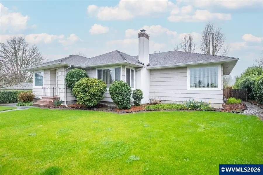 590  College St S, Monmouth, OR 97361 - #2