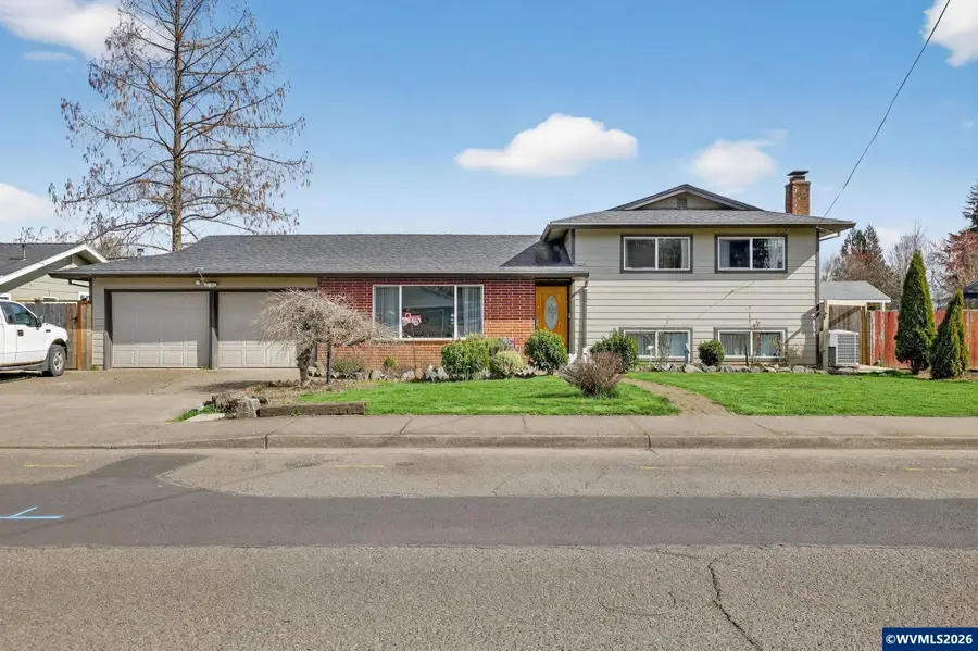 4274  5th St, Hubbard, OR 97032 - #2