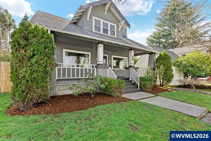 1098  E St NE, Salem, OR 97301 - #2