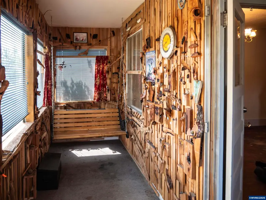 1299  41st Av, Sweet Home, OR 97386 - #2