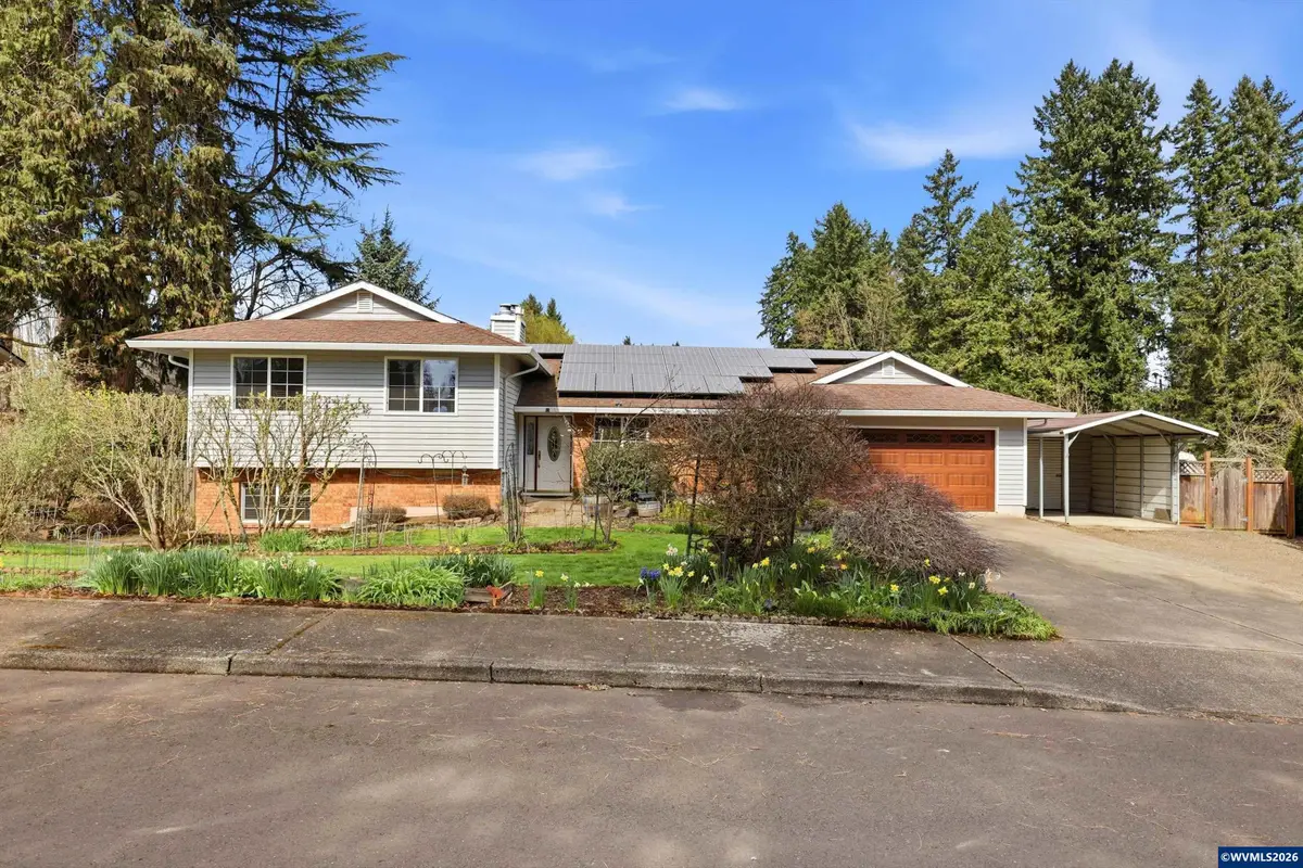 2055 SE Oak Crest Dr, Hillsboro, OR 97123 - #1