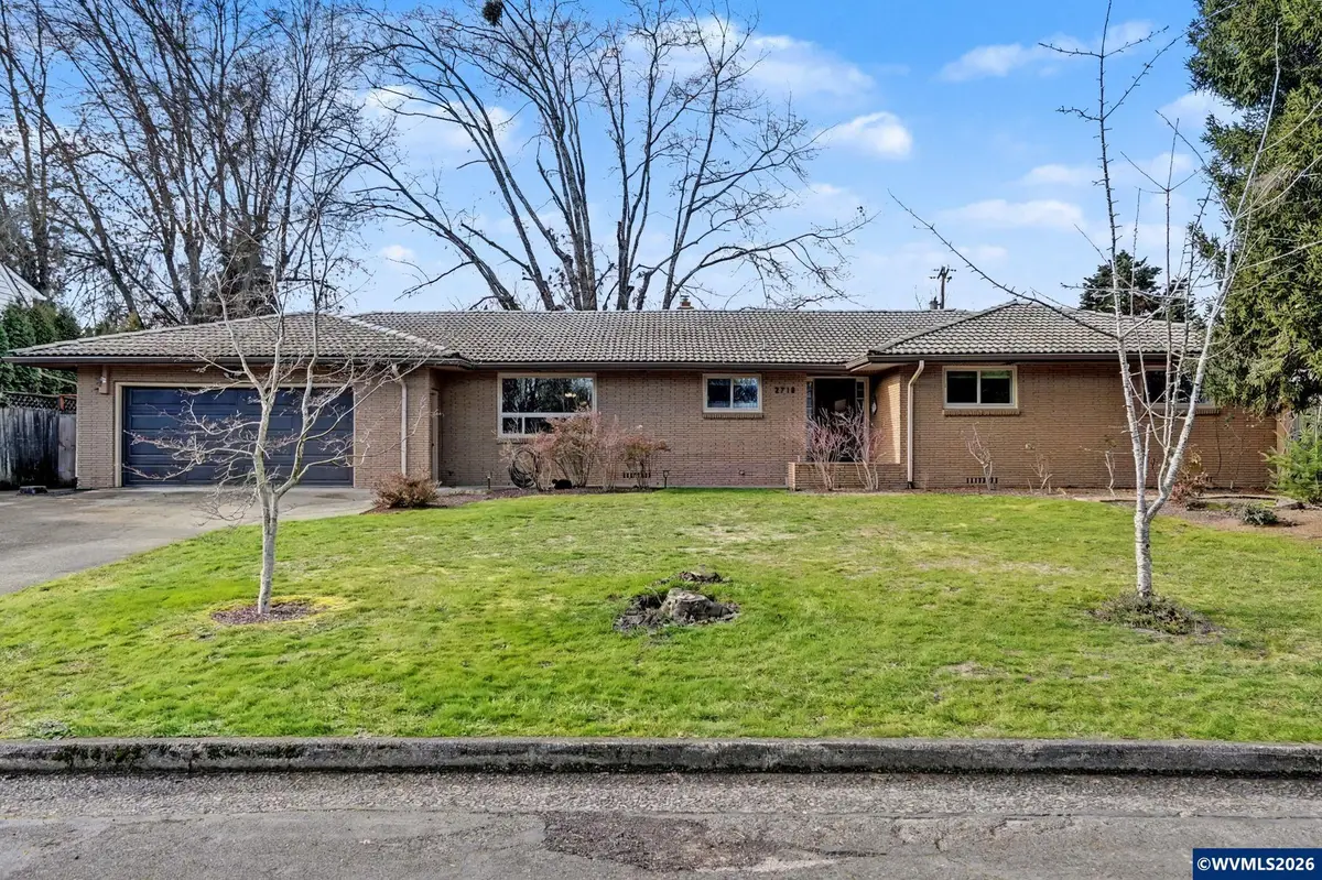 2718  Columbus St SE, Albany, OR 97322 - #1