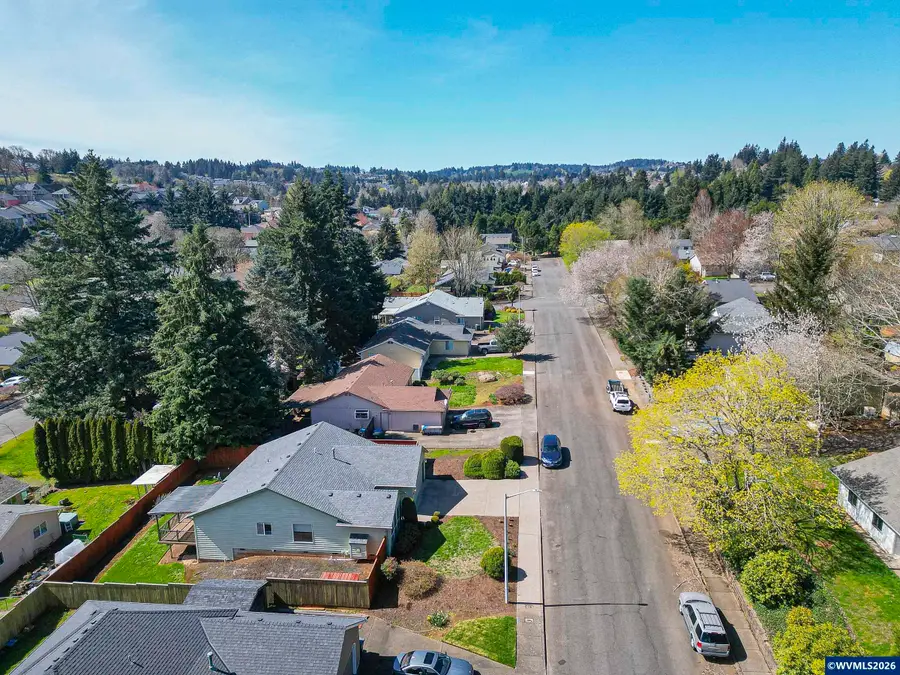 252  Carnelia St SE, Salem, OR 97306 - #3