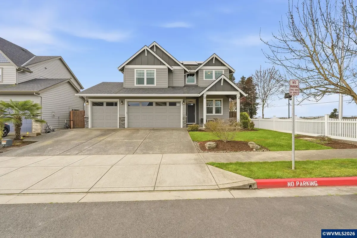 1301  Sunflower St, Woodburn, OR 97071 - #1