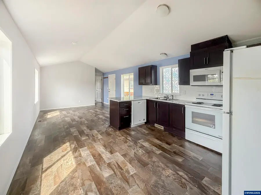 300 SE Goodnight Av, Corvallis, OR 97333 - #2