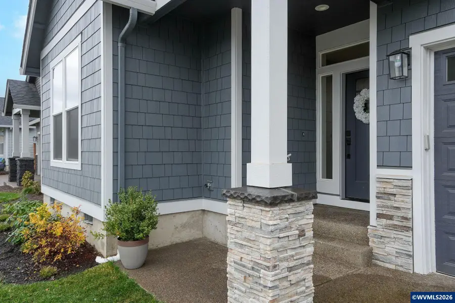 1025  Sassafras St, Independence, OR 97351 - #3