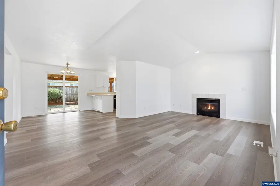 3086 SE 23rd Av, Albany, OR 97322 - #3