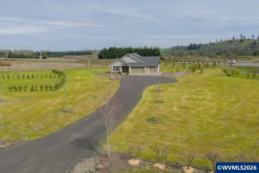 360 NW Earliblue Dr, Corvallis, OR 97330 - #3