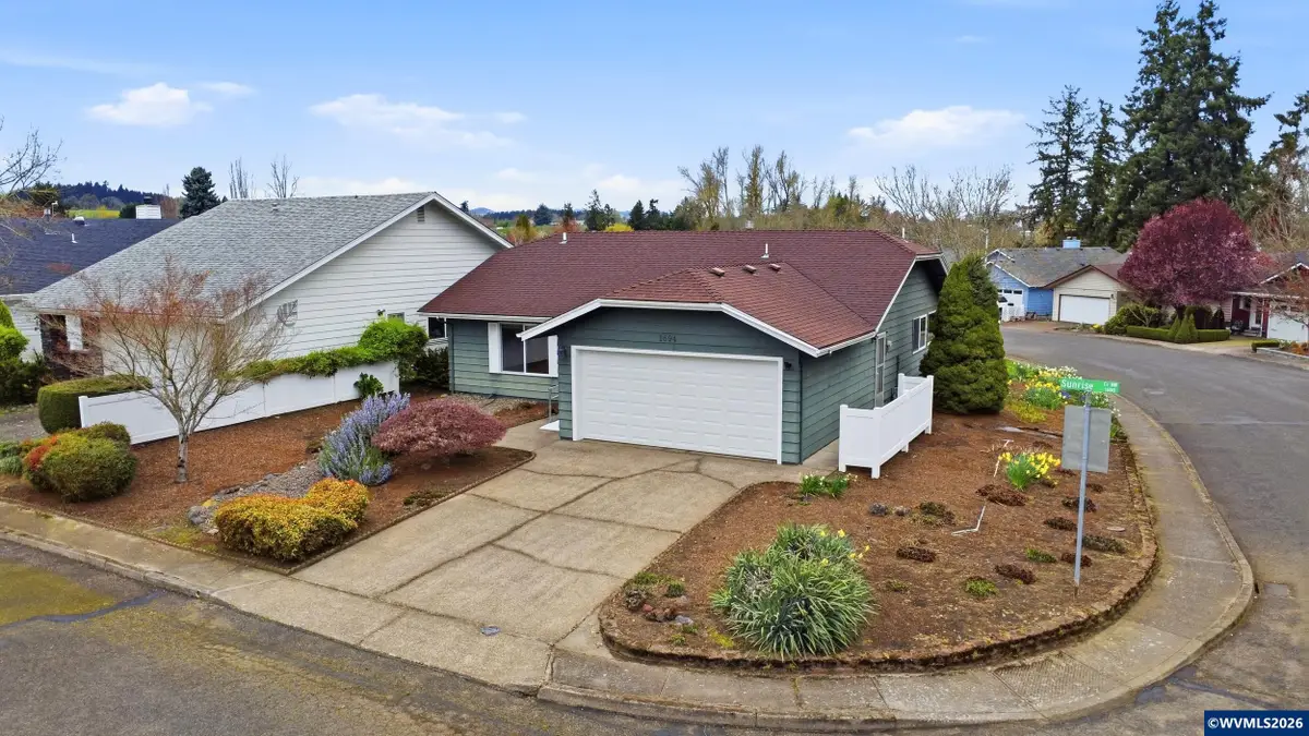 1694  Sunrise Cir NW, Salem, OR 97304 - #1