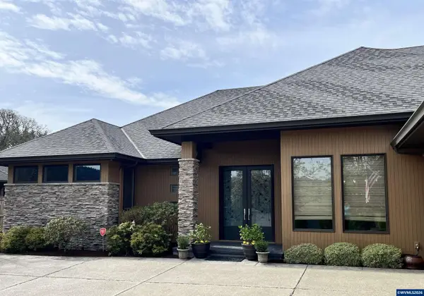 3869  Saint Andrews Lp S, Salem, OR 97302