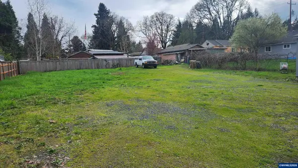 3103  (Behind) Main St, Sweet Home, OR 97386