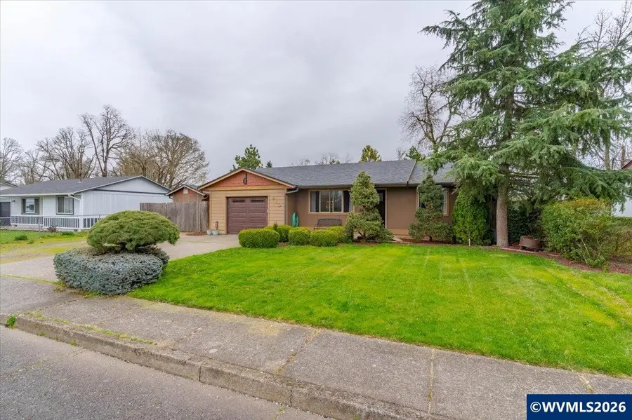 910 N 8th St, Aumsville, OR 97325 - #2