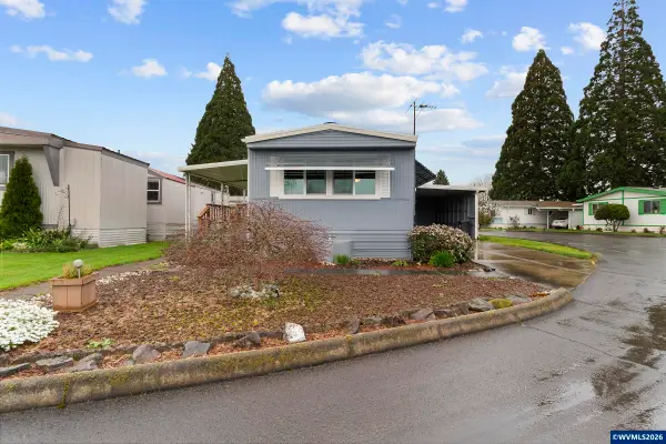 3096  Rainbow Lp, Hubbard, OR 97032