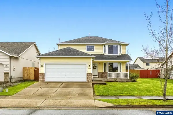 1364 S 6th St, Independence, OR 97351