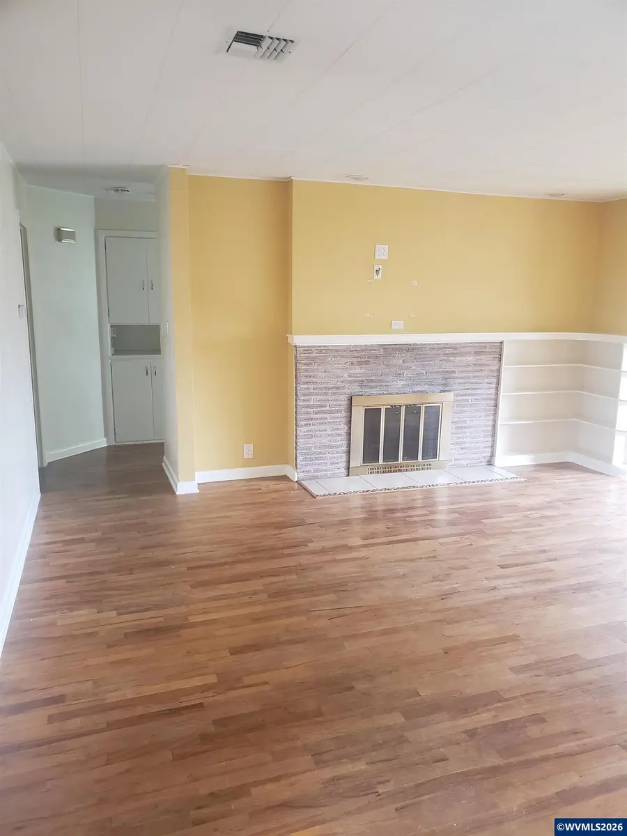 855 SE Clay St, Albany, OR 97322 - #2