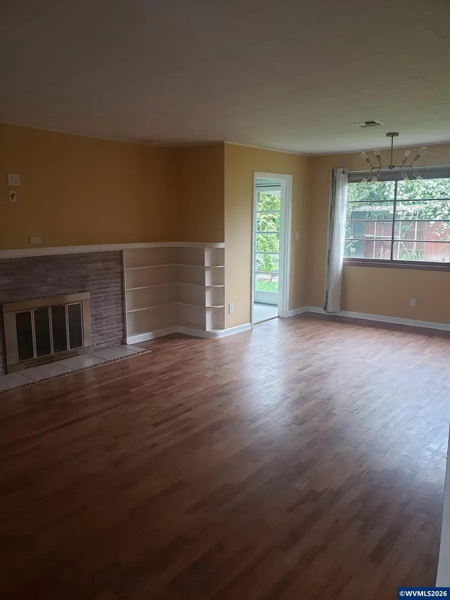 855 SE Clay St, Albany, OR 97322 - #3