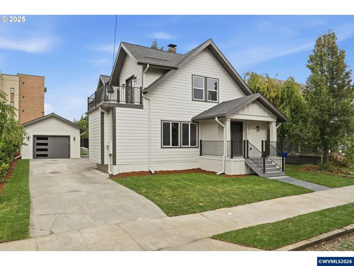 437 NE Fargo St, Portland, OR 97212 - #1